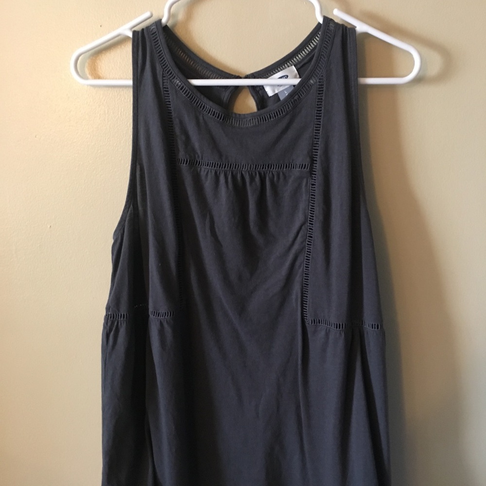 Old navy tank top!